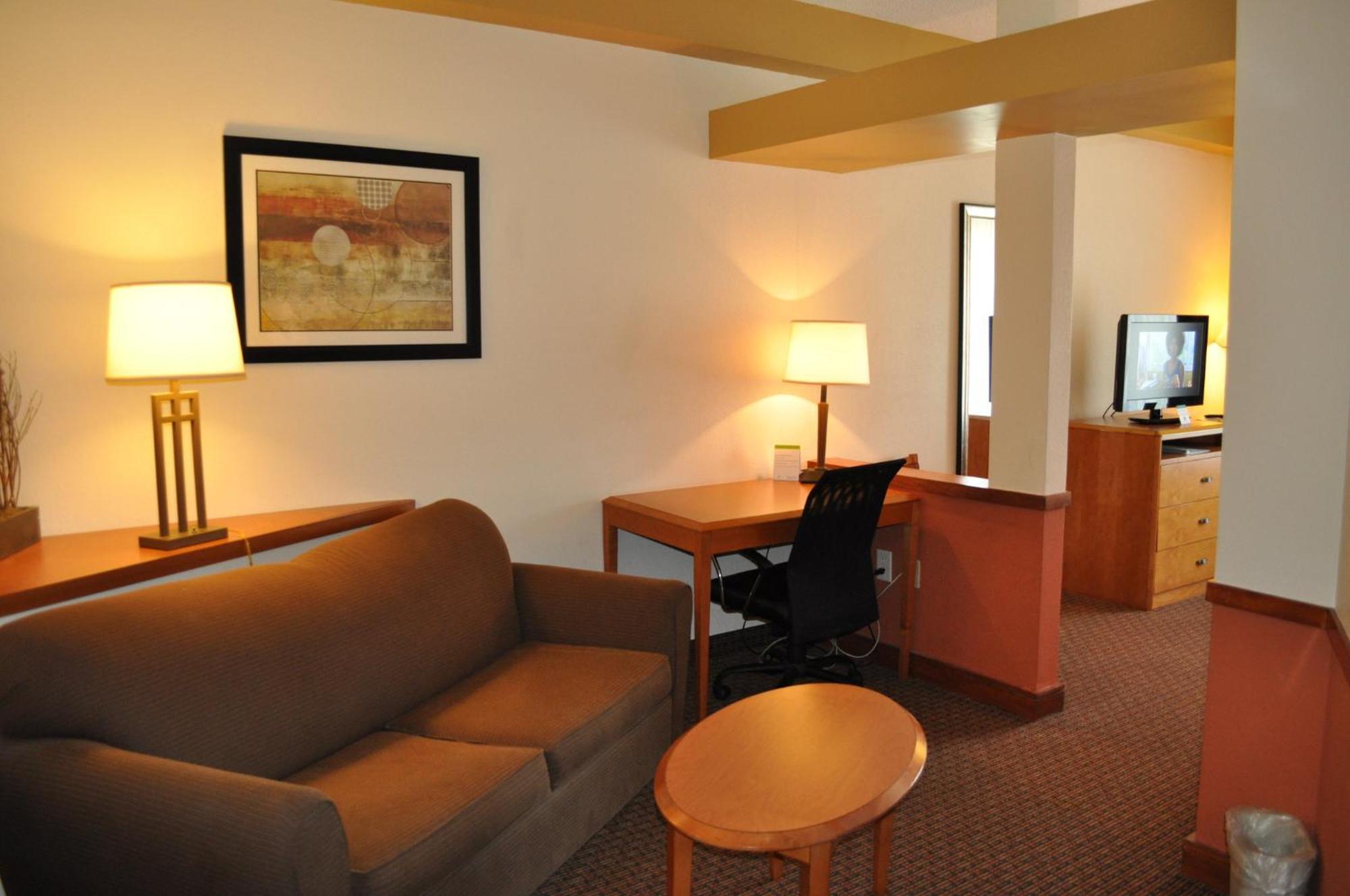 Holiday Inn Express Williamston By Ihg Esterno foto